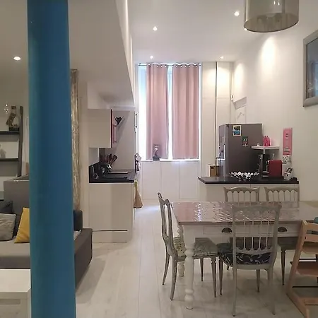 Un Cocon Au Coeur De Bordeaux. 아파트 보르도