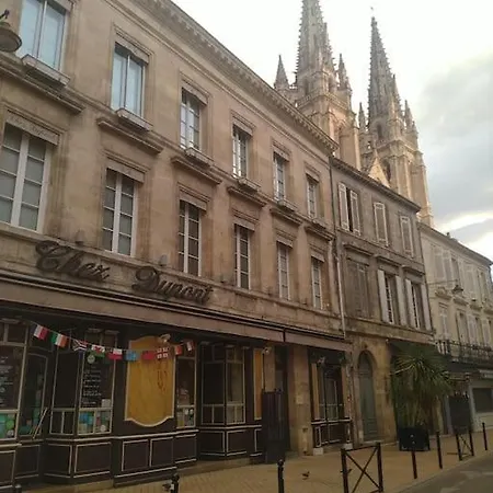 Un Cocon Au Coeur De Bordeaux. 아파트