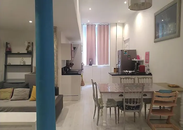 Un Cocon Au Coeur De Bordeaux. 아파트 보르도